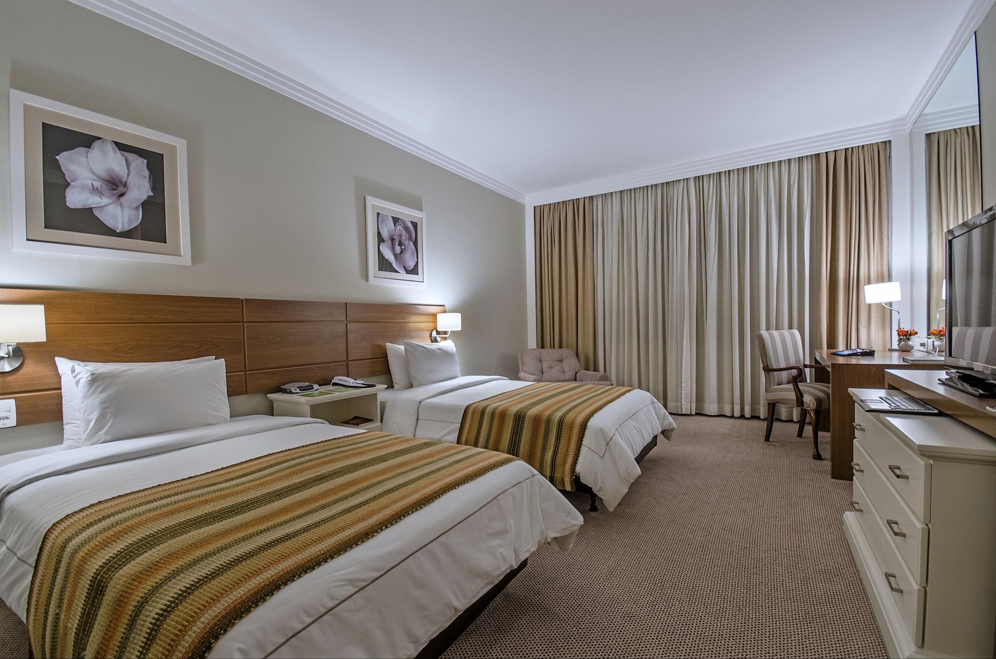 Hotel Transamerica São Paulo Exteriör bild A room at the hotel