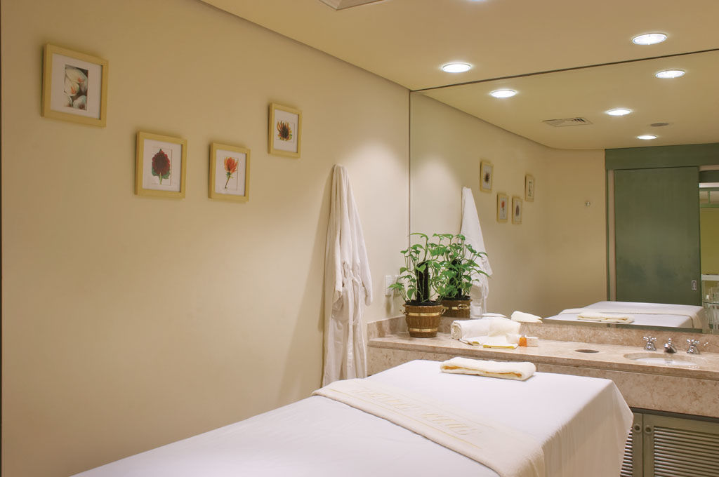 Hotel Transamerica São Paulo Exteriör bild A treatment room at the spa